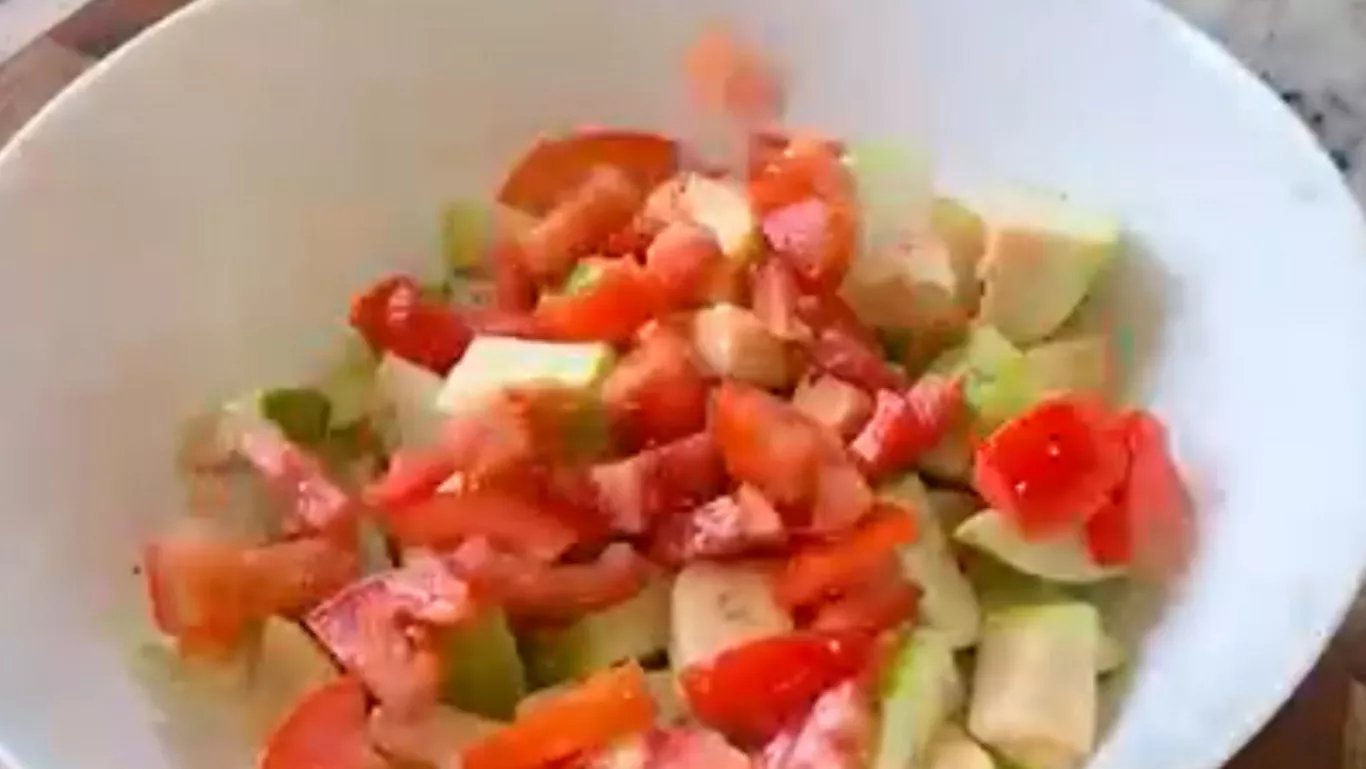 Winter special chaat with sweet potato chaat and amrood tamatar chaat 3